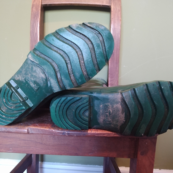 Rainboots! - Picture 2 of 6